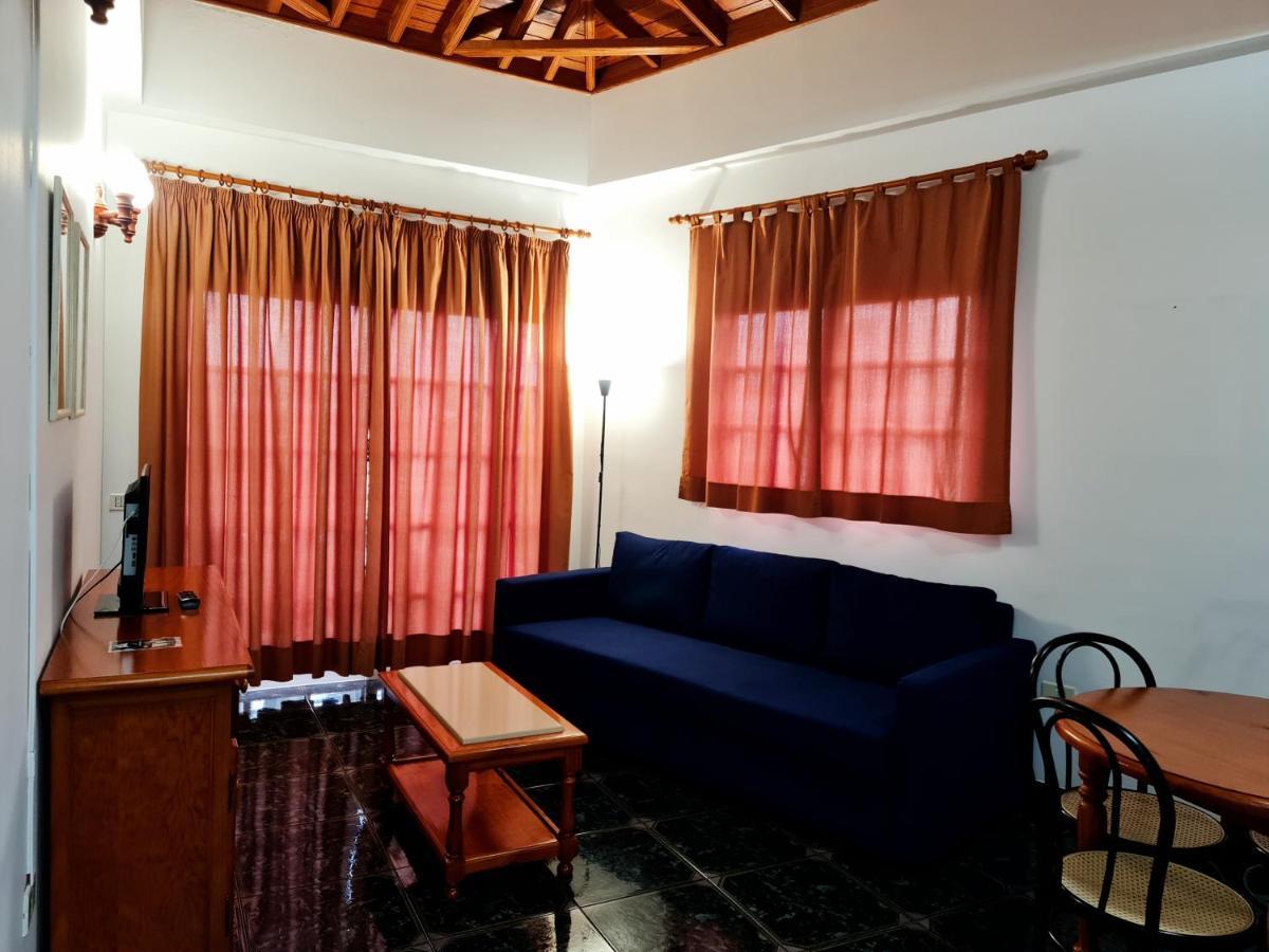 Viviendas Vacacionales Escuela Agulo Luaran gambar