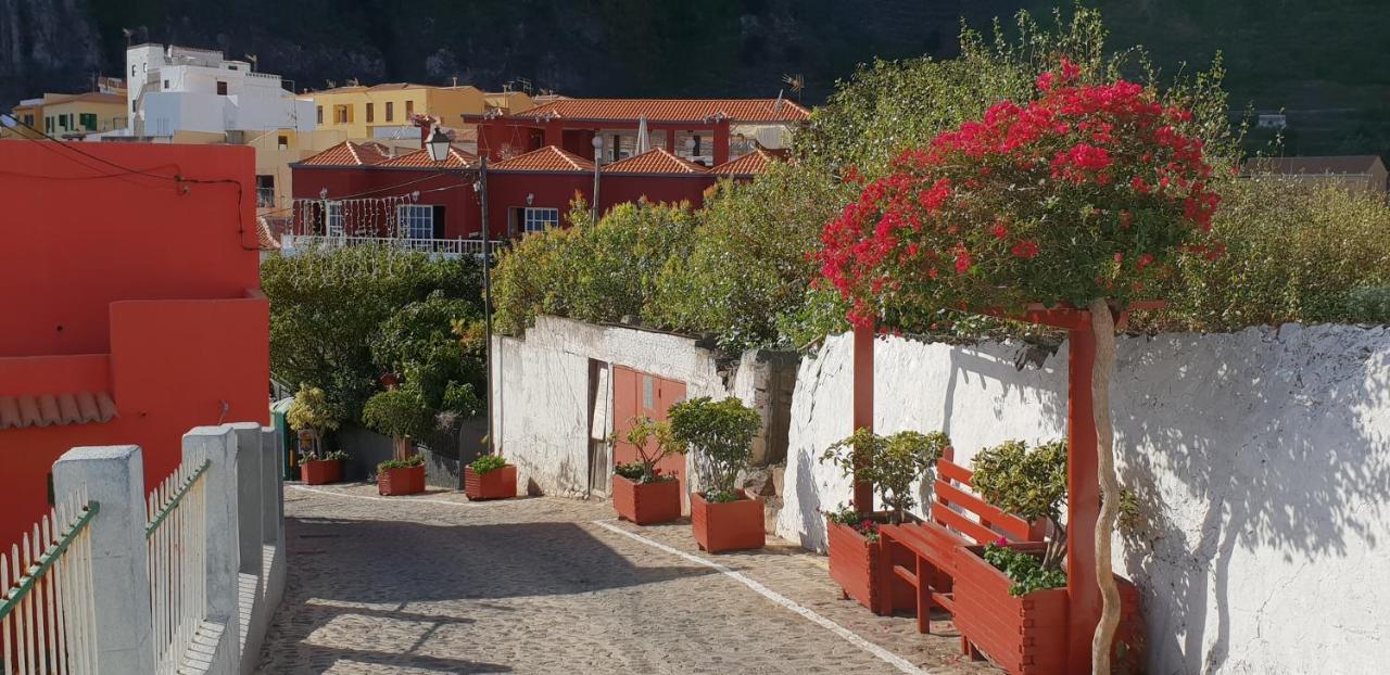 Viviendas Vacacionales Escuela Agulo Luaran gambar